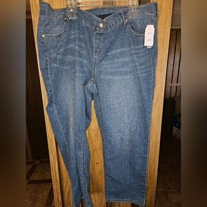 NWT Time and Tru Sz XXL Maternity Straight Leg Jeans